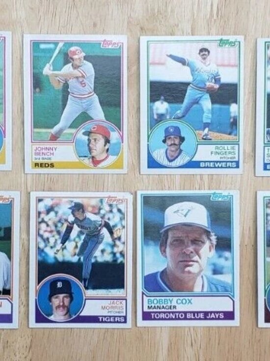 1983 Topps Baseball Hall of Fame & Stars - Actual Scans of  Lot of 387 1983 MLB Baseball Cards W/20 HALL OF FAMERS